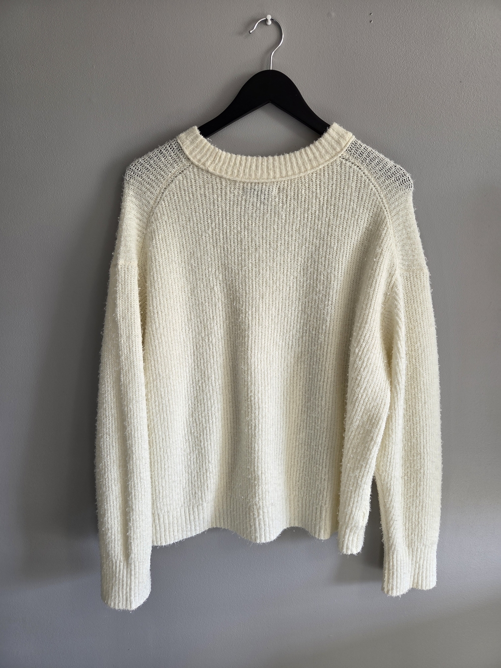 American Eagle Cream Ribbed Oversized Knit Crewneck Sweater / Size Large